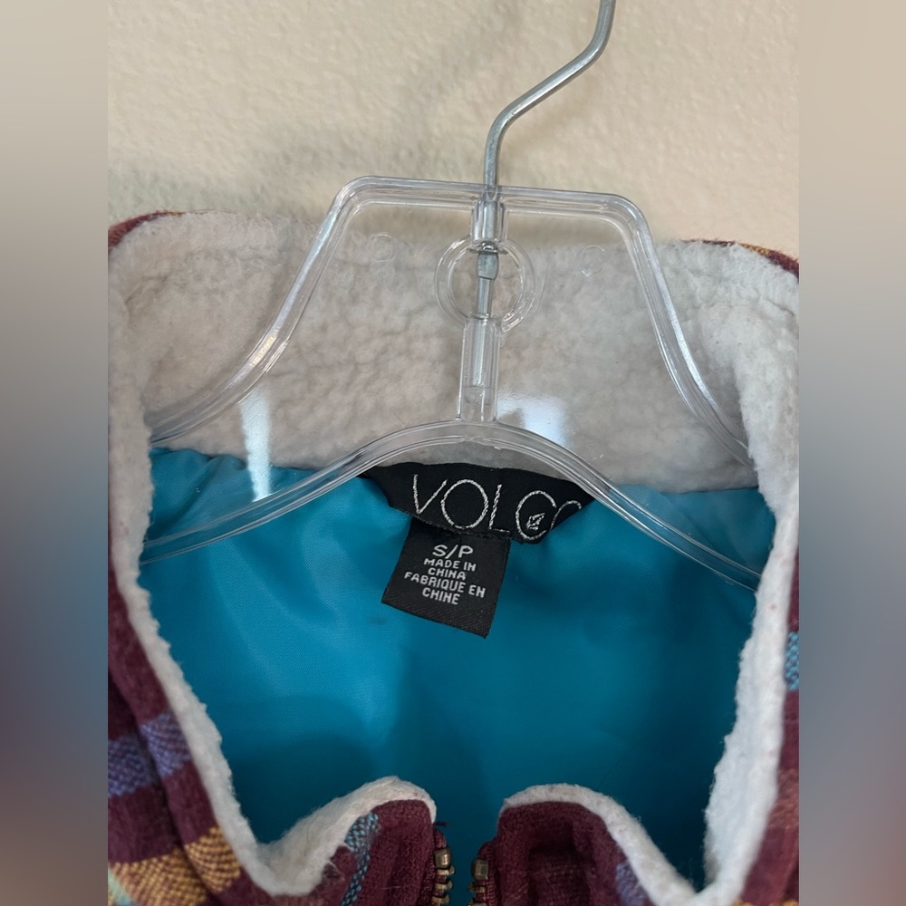 Volcom vest - Picture 4 of 4